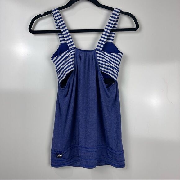 Lululemon Striped Relaxed Fit Sleeveless Tank Top Built in Bra Women's Size 4 - Picture 3 of 11